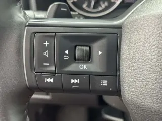 Crossover Nissan Rogue 2025 AWD SV 4 puertas