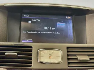 INFINITI Q70 2015 3.7 4dr Sedán