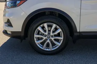 Nissan Rogue Sport 2022 AWD SV 4dr Crossover