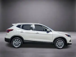 Nissan Rogue Sport 2022 AWD SV 4dr Crossover
