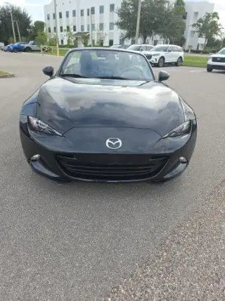 Mazda MX-5 Miata 2022 Deportivo 2desc Convertible 6M