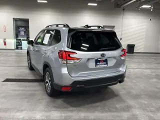 Subaru Forester 2024 AWD Premium 4dr Crossover