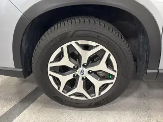 Subaru Forester 2024 AWD Premium 4dr Crossover