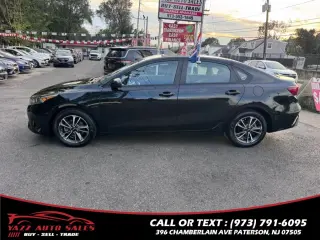 2023 Kia Forte LXS IVT