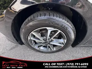2023 Kia Forte LXS IVT