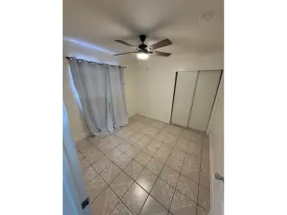 APARTAMENTO DE 2 RECS. EN Los Angeles