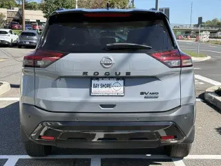 Nissan Rogue 2023 AWD SV 4dr Crossover
