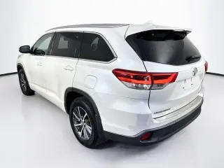 Toyota Highlander 2017 AWD XLE 4dr SUV