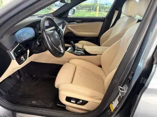Sedán BMW 5 Series 2021 AWD 540i xDrive 4dr