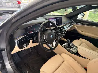 Sedán BMW 5 Series 2021 AWD 540i xDrive 4dr