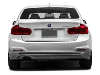 Sedán BMW 3 Series 2016 AWD 328i xDrive 4dr SULEV