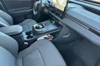 Toyota bZ 2026 XLE 4dr Crossover