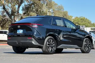Toyota bZ 2026 XLE 4dr Crossover