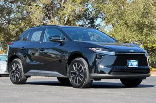 Toyota bZ 2026 XLE 4dr Crossover