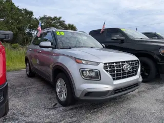 Hyundai VENUE 2020 SEL 4dr Crossover