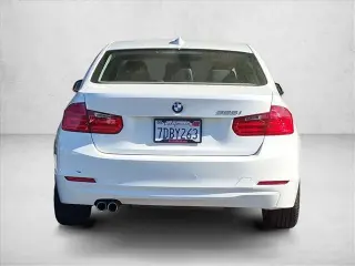 BMW Serie 3 2014 328i 4dr Sedán SULEV