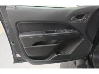 GMC Canyon 2022 4x4 AT4 4dr Crew Cab 5 ft. SB (Tela)