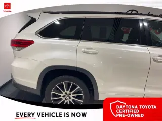 Toyota Highlander 2017 SE 4dr SUV