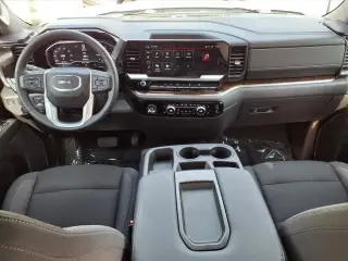 GMC Sierra 1500 2024 4x2 Elevation 4dr Crew Cab 5.8 ft. SB