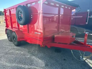 TRAILERS PERSONALIZADOS