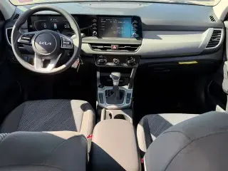Kia Seltos 2026 LX 4dr SUV