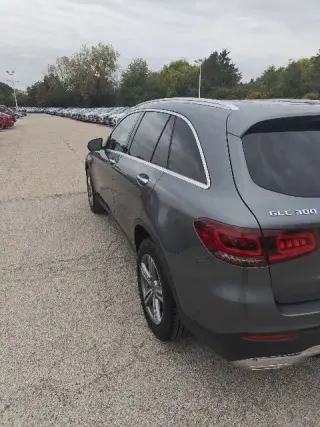 Mercedes-Benz GLC 2021 AWD GLC 300 4MATIC 4dr SUV