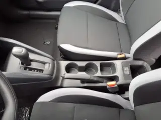 Sedán Nissan Versa 2025 S 4 puertas CVT