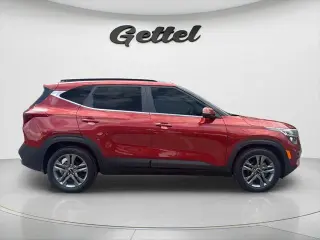 Kia Seltos 2023 S 4SUV