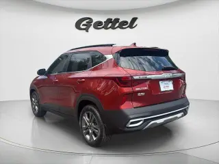 Kia Seltos 2023 S 4SUV