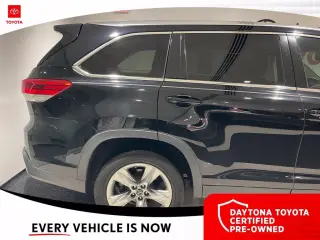 Toyota Highlander 2017 Limited 4dr SUV