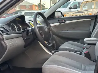 2009 Hyundai SONATA