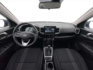 Hyundai VENUE 2026 SEL 4dr Crossover con Techo de Dos Tonos