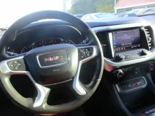 2021 GMC Acadia