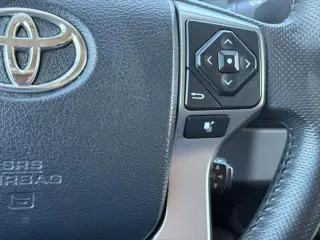 Toyota Tacoma 2017 4x2 TRD Off-Road 4dr Double Cab 5.0 ft SB