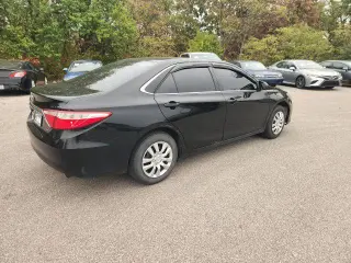 Toyota Camry 2017 LE 4dr Sedán
