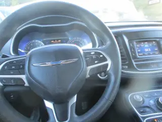 2016 Chrysler 200