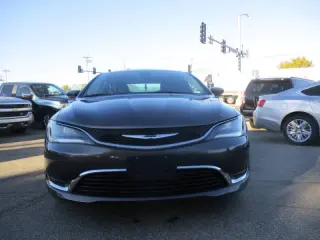 2016 Chrysler 200