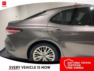 Toyota Camry 2018 XLE 4dr Sedán