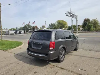 2017 Dodge Grand Caravan