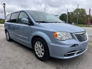 2013 Chrysler Town and Country