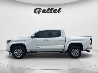 Toyota Tacoma 2024 4x2 SR5 4dr Double Cab 5.0 ft SB