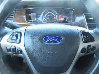2013 Ford Taurus