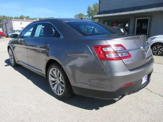 2013 Ford Taurus