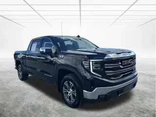 GMC Sierra 1500 2025 4x2 SLT 4puertas Crew Cab 5.8 ft. SB