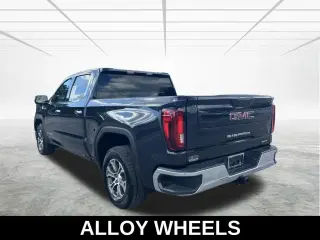 GMC Sierra 1500 2025 4x2 SLT 4puertas Crew Cab 5.8 ft. SB