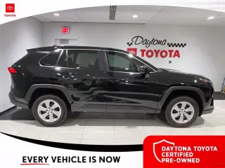 Toyota RAV4 2025 LE 4dr SUV