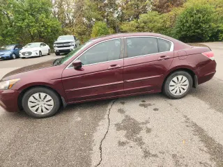 Honda Accord 2012 LX 4dr Sedan 5M