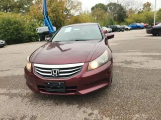 Honda Accord 2012 LX 4dr Sedan 5M