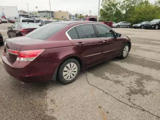 Honda Accord 2012 LX 4dr Sedan 5M