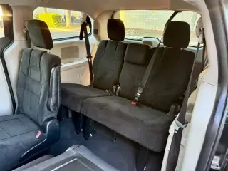 Dodge Grand Caravan 2012